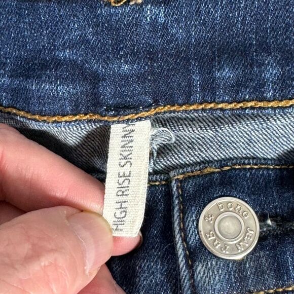 Rag & Bone High Rise Skinny Busted Knee Jeans Sz 24 - Picture 3 of 9